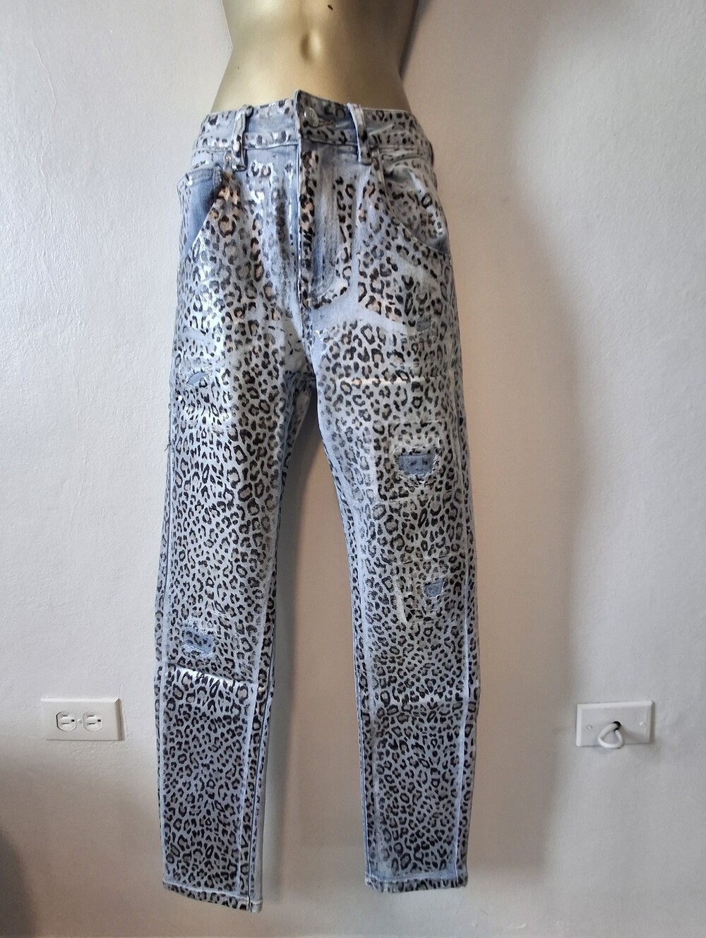 Italian Leopard Print High-Waist Women’s Jeans - Light Blue